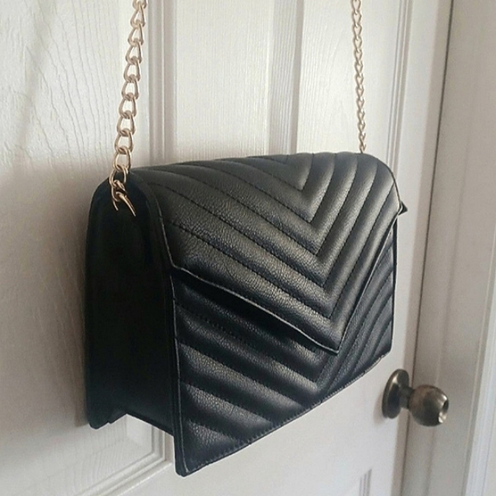 Quilted Crossbody Bag and Card Holder